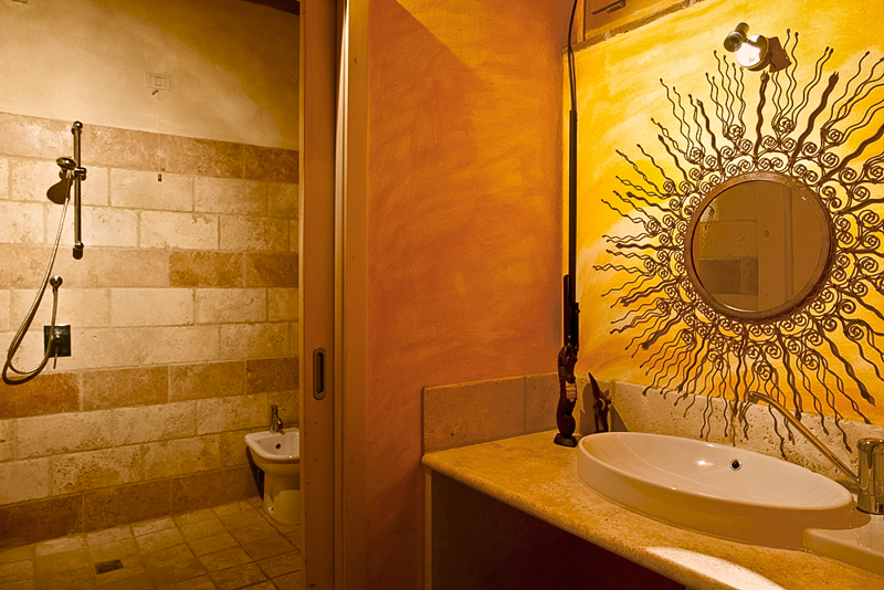 tramonto apartment bathroom